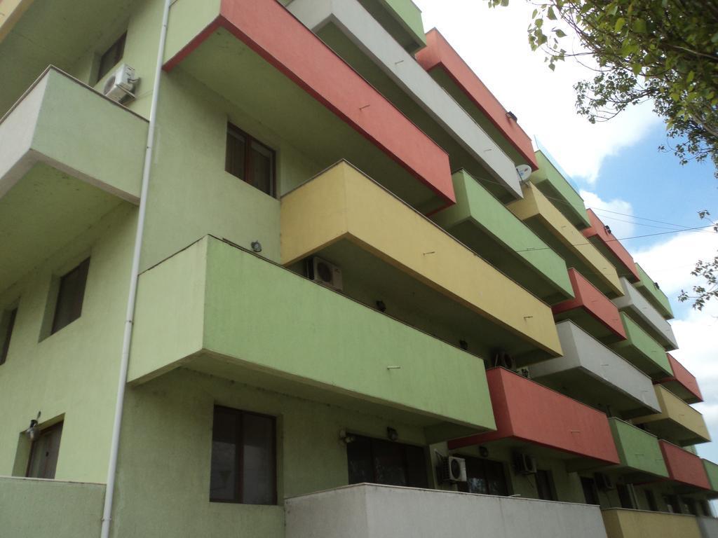 Sea Escape Apartment Mamaia Exterior foto
